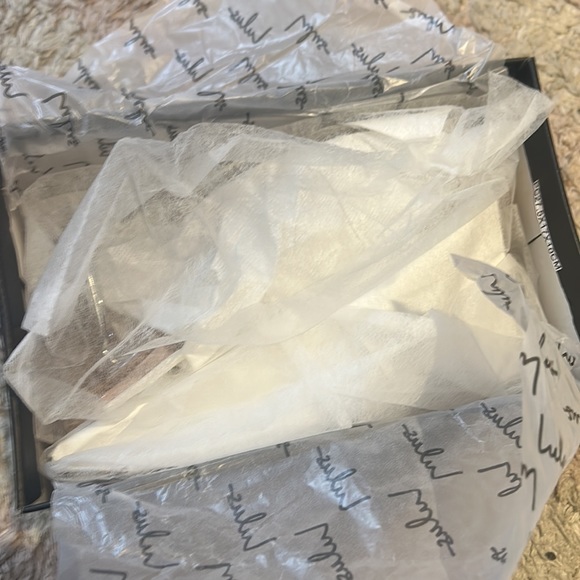 NWT LULUS -Midnight Silver Pointed-Toe Heels (New in Box with Shoe Bags) - Picture 5 of 6